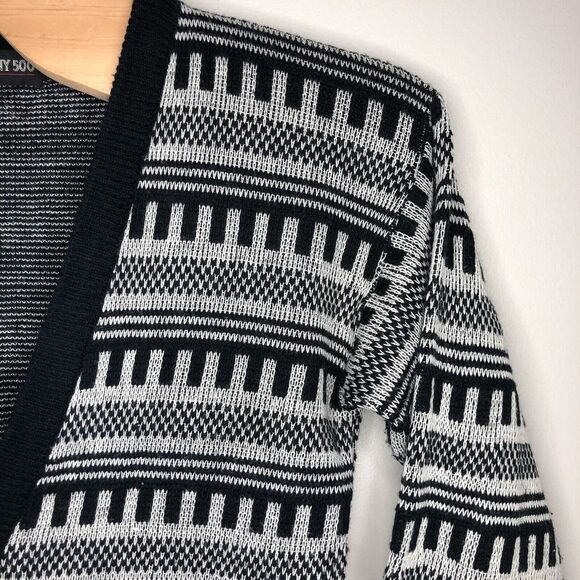 Botany 500 Men's Large Black Abstract Four Button Long Sleeve‎ Cardigan Sweater - Picture 1 of 7